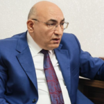 <a class="amazingslider-posttitle-link" href="https://www.umidparty.org/tiktokdan-bas-nazirliy%c9%99-uzanan-yol-iqbal-agazadeden-anons/">TikTokdan baş nazirliyə uzanan yol – İQBAL AĞAZADƏDƏN ANONS</a> TikTokdan baş nazirliyə uzanan yol – İQBAL AĞAZADƏDƏN ANONS